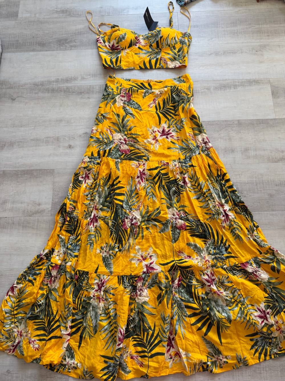 Fashion Nova Yellow Tropical Floral Maxi Skirt - Picture 3 of 9